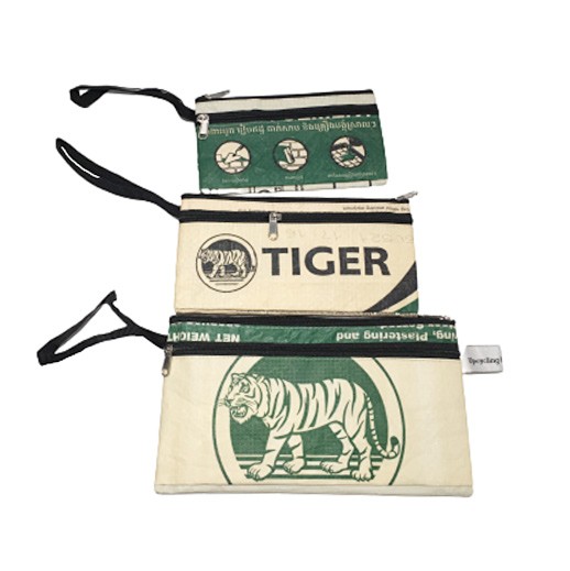 Upcycling - Etui 3er-Set aus recycelten Zementsäcke green Tiger bei bekos.ch