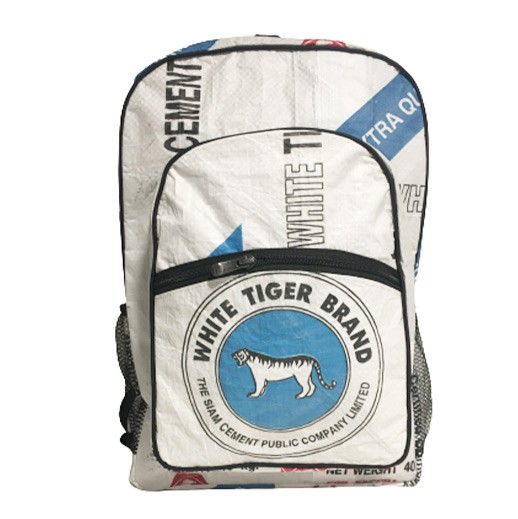 Upcycling - Grosser Rucksack aus recycelten Zementsäcke White Tiger bei bekos.ch