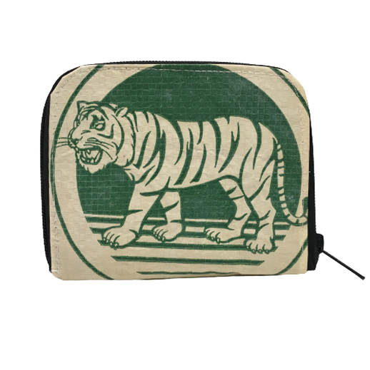 Upcycling - praktische Geldbörse mit Reissverschluss green Tiger