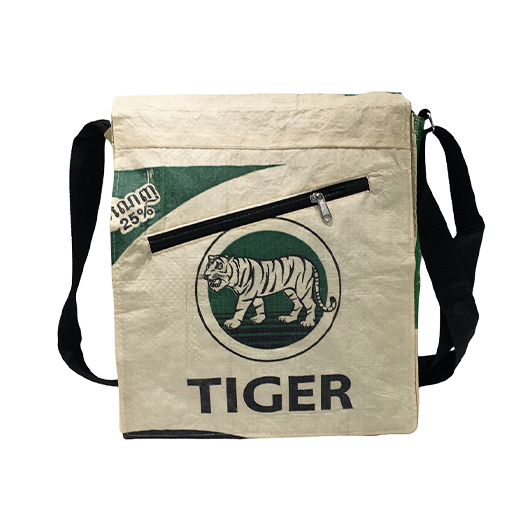 Upcycling - Studententasche aus recycelten Zementsäcke green Tiger