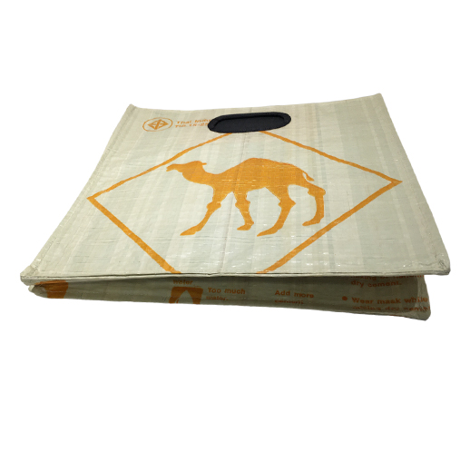 Upcycling - Aufbewahrungsbox aus recycelten Zementsäcke Camel