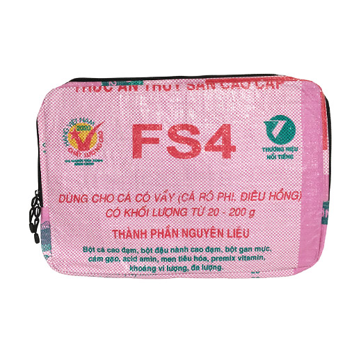 Upcycling - Laptoptasche 17" aus recycelten Fischfuttersäcke light Pink