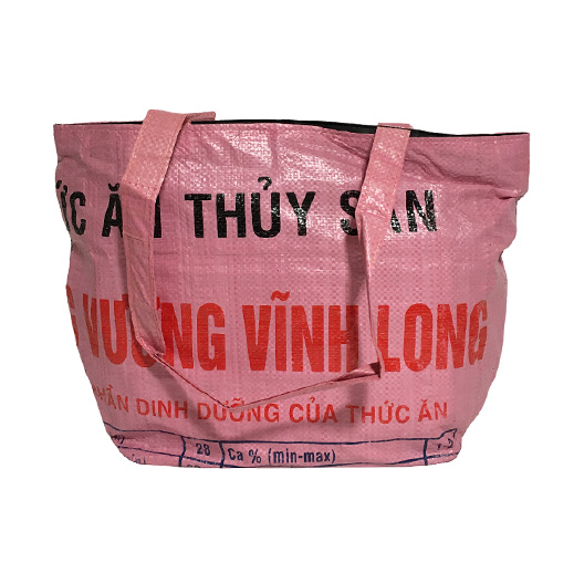 Upcycling - Praktische Tragtasche aus recycelten Fischfuttersäcke weiss / pink