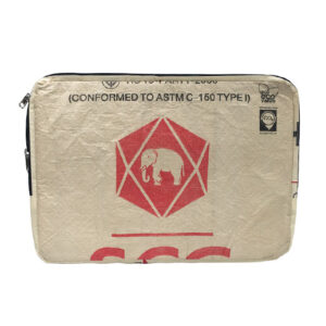 Upcycling - Laptoptasche 15" aus recycelten Zementsäcke Sand Elephant