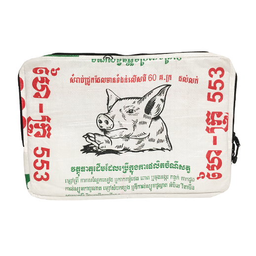 Upcycling - Laptoptasche 17" aus recycelten Futtersäcke Schwein