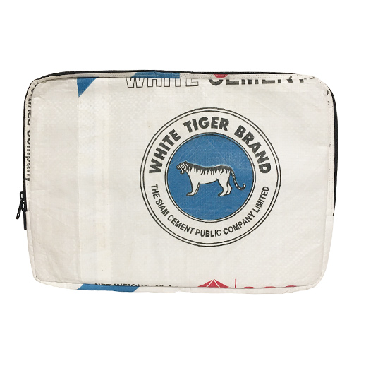 Upcycling - Laptoptasche 15" aus recycelten Zementsäcke White Tiger