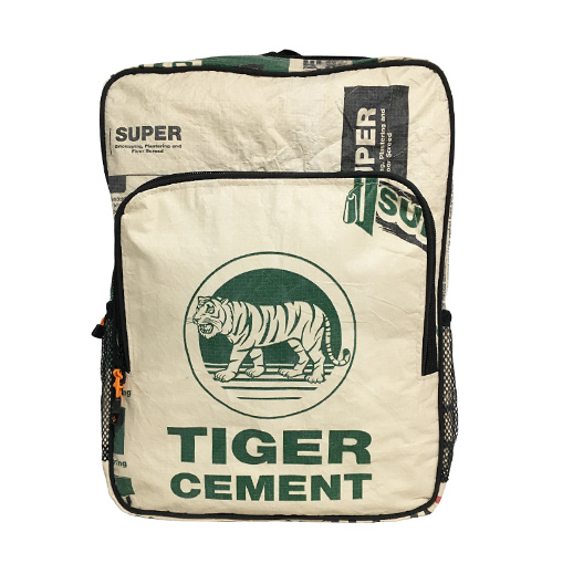 Upcycling - Tagesrucksack aus recycelten Zementsäcke green Tiger