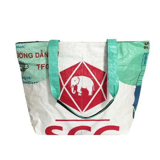 Upcycling - Praktische Tragtasche aus recycelten Säcke Elephant