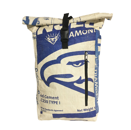 Upcycling - Kurierrucksack aus recycelten Zementsäcke Adler hellblau