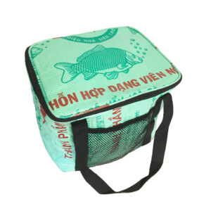 Upcycling - Lunchbag aus recycelten Fischfuttersäcke leuchtgrün
