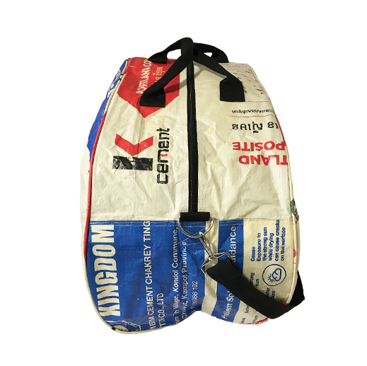 Upcycling - Grosse Sporttasche aus recycelten Zementsäcke Büffel