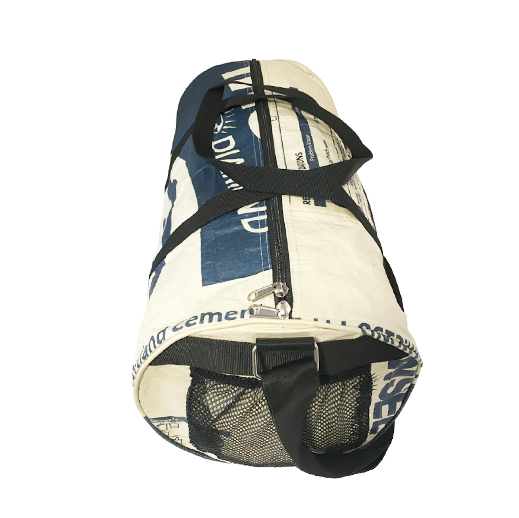 Upcycling - Sporttasche M aus recycelten Zementsäcke Adler