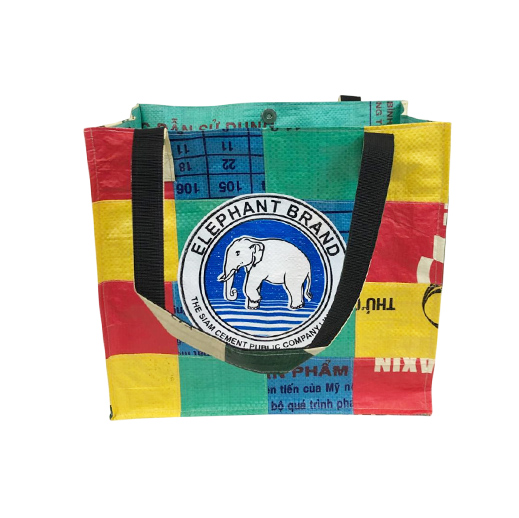 Upcycling - Handliche Tasche aus recycelten Säcke Patchwork Elephant