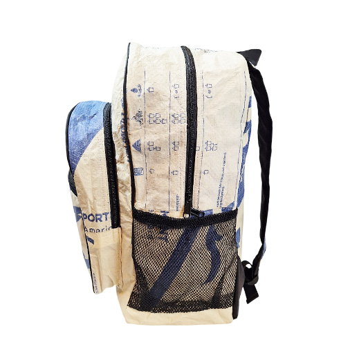 Upcycling - Grosser Rucksack aus recycelten Zementsäcke Adler