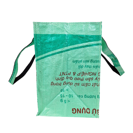 Upcycling - Handliche Tasche aus recycelten Fischfuttersäcke leuchtgrün