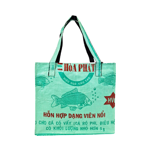 Upcycling - Handliche Tasche aus recycelten Fischfuttersäcke leuchtgrün