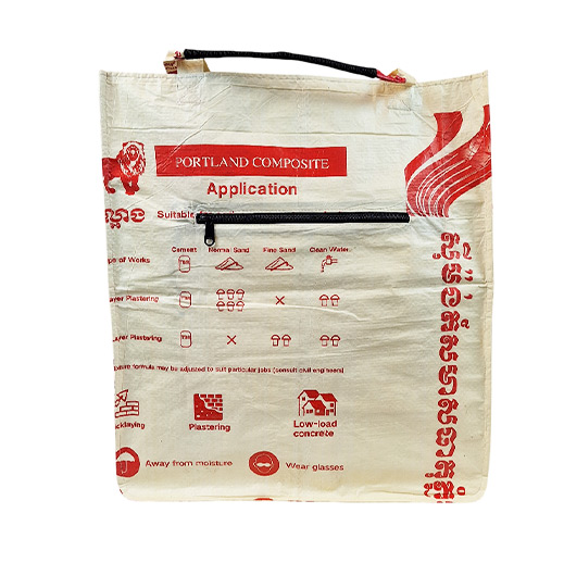 Upcycling - Grosser Shopper aus recyceltem Zementsack Löwe