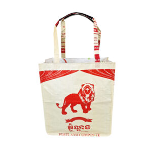 Upcycling - Grosser Shopper aus recyceltem Zementsack Löwe