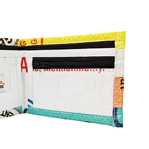 Upcycling - kompakte Geldbörse aus recycelten Säcke Patchwork Tiger