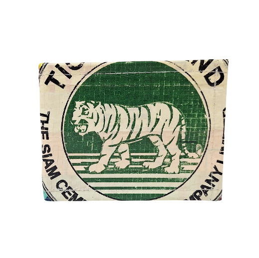 Upcycling - kompakte Geldbörse aus recycelten Säcke Patchwork Tiger