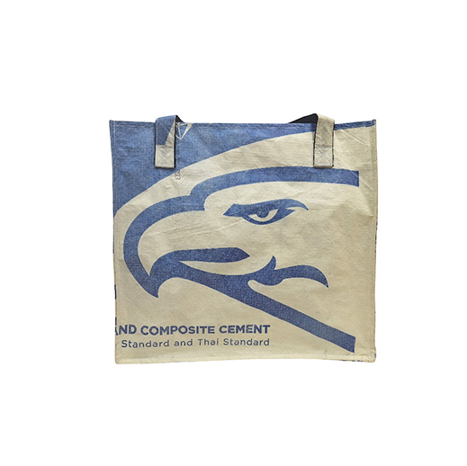 Upcycling - Handliche Tasche aus recycelten Zementsäcke Adler