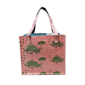 Upcycling - Handliche Tasche aus recycelten Fischfuttersäcke light pink