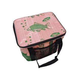 Upcycling - Lunchbag aus recyceltem Fischfuttersack light pink