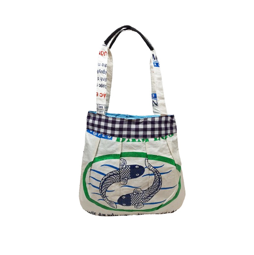 Upcycling - Tote Bag mit Kroma aus recycelten Fischfuttersäcke weiss