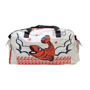 Upcycling - Extra grosse Sporttasche aus recycelten Fischfuttersäcke roter Fisch