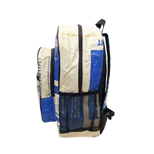 Upcycling - Grosser Rucksack aus recyceltem Zementsack Adler