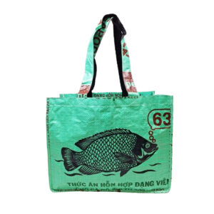 Upcycling - Tasche Sigi aus recycelten Fischfuttersäcke grün